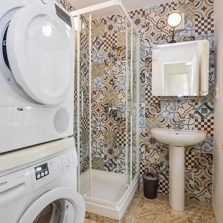 3 Bedroom Cozy In Σπίτι διακοπών