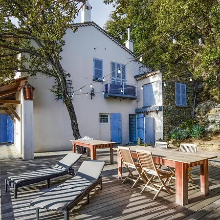 3 Bedroom Cozy In *